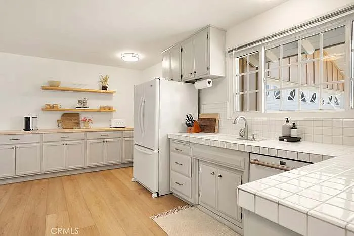 14012 Lambeth Way — Photo 1