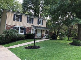 1229 Ridgewood Rd, Pittsburgh, PA 15241