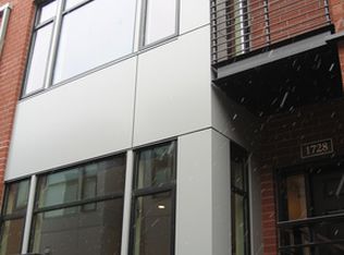 1728 NW Riverscape St, Portland, OR 97209