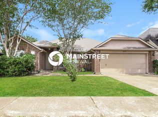 8334 Cienna Dr, Houston, TX 77040