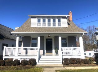 66 Locust St #1, Greenwich, CT 06830