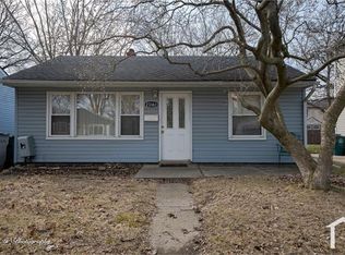 23361 Stauber Ave, Hazel Park, MI 48030