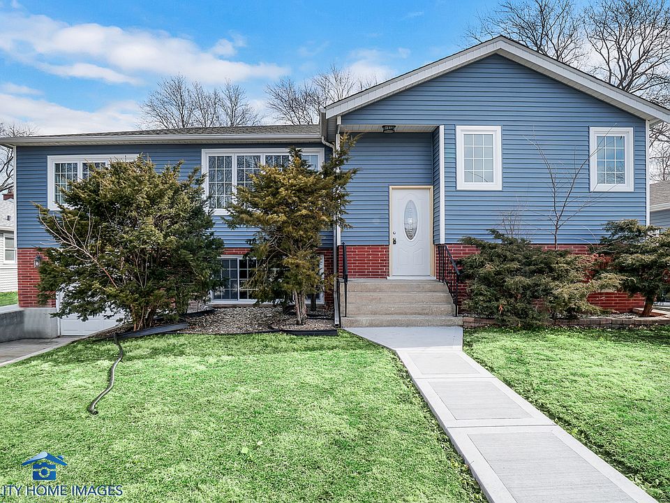 1st image of 10007 S Kolin Ave