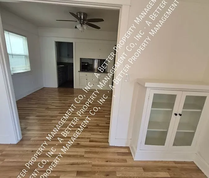 3038 E 3rd St — Photo 3