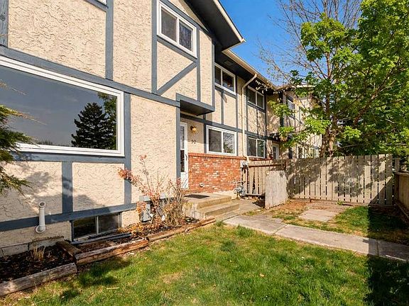 2nd image of 203 E Lynnview Rd SE #92