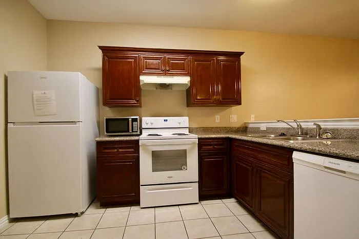 3116 S Cherry Ln — Photo 8