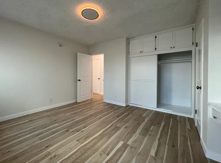 4710 Vantage Ave #4 — Photo 9
