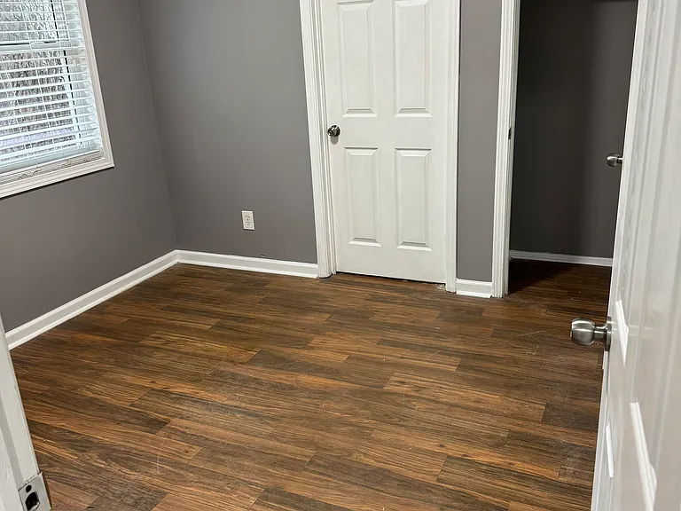 3609 Oakland Dr — Photo 8