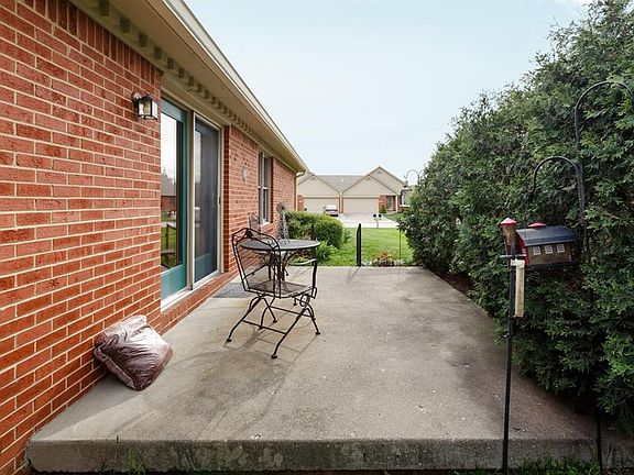 5th image of 2788 Colony Lake West Dr