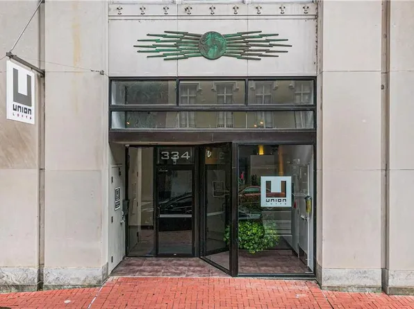 334 Carondelet St APT 401, New Orleans, LA 70130