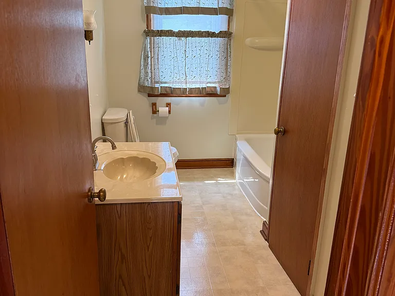 2296 Craley Rd — Photo 7