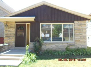 2515 S 8th St, Milwaukee, WI 53215