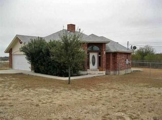 202 Shadow Mountain Dr, Del Rio, TX 78840