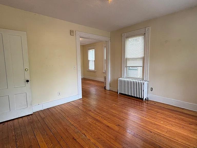 211 Norton St #2 — Photo 7