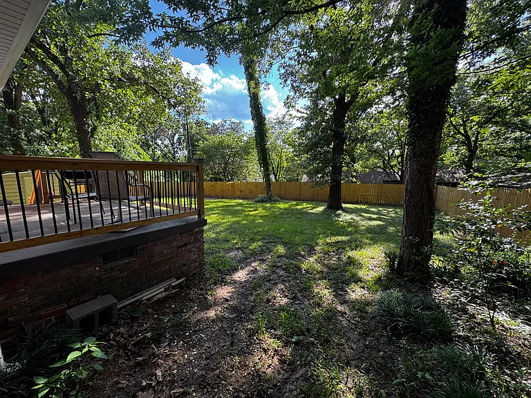 9 Lorna Dr — Photo 18