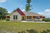 Hickory Forrest Dr-2805-001.jpg