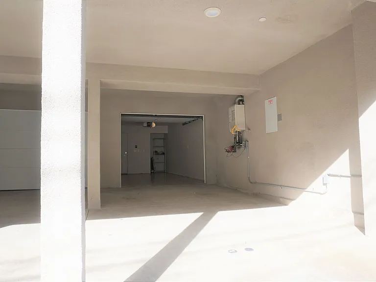 420 Heliotrope Ave — Photo 19
