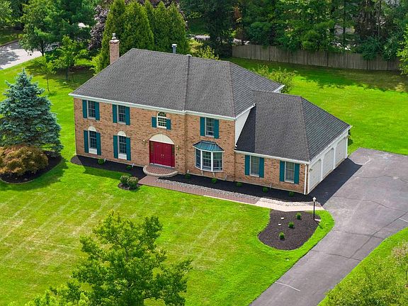 4th image of 1342 Tanglewood Dr