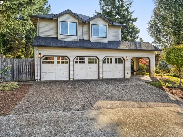 14232 Meadow Grass St, Lake Oswego, OR 97035