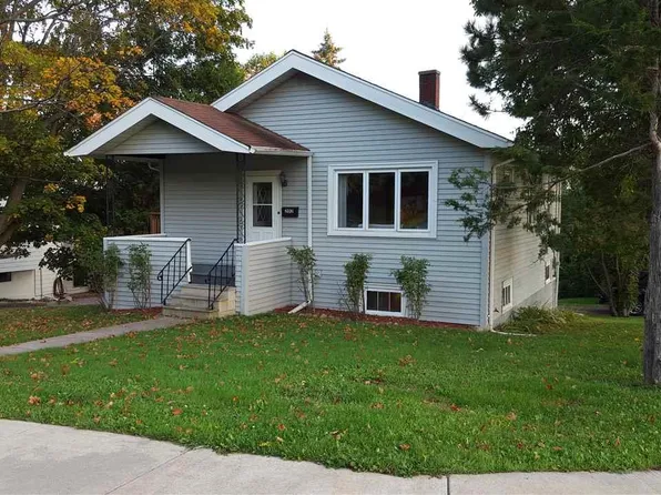 202 Isanti St, Duluth, MN 55803