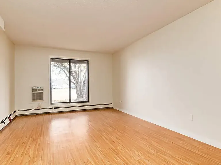 4408A 32nd St — Photo 16