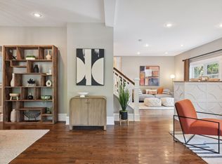 185 W Lake St, Excelsior, MN 55331