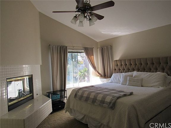 3rd image of 42041 Avenida Vista Ladera