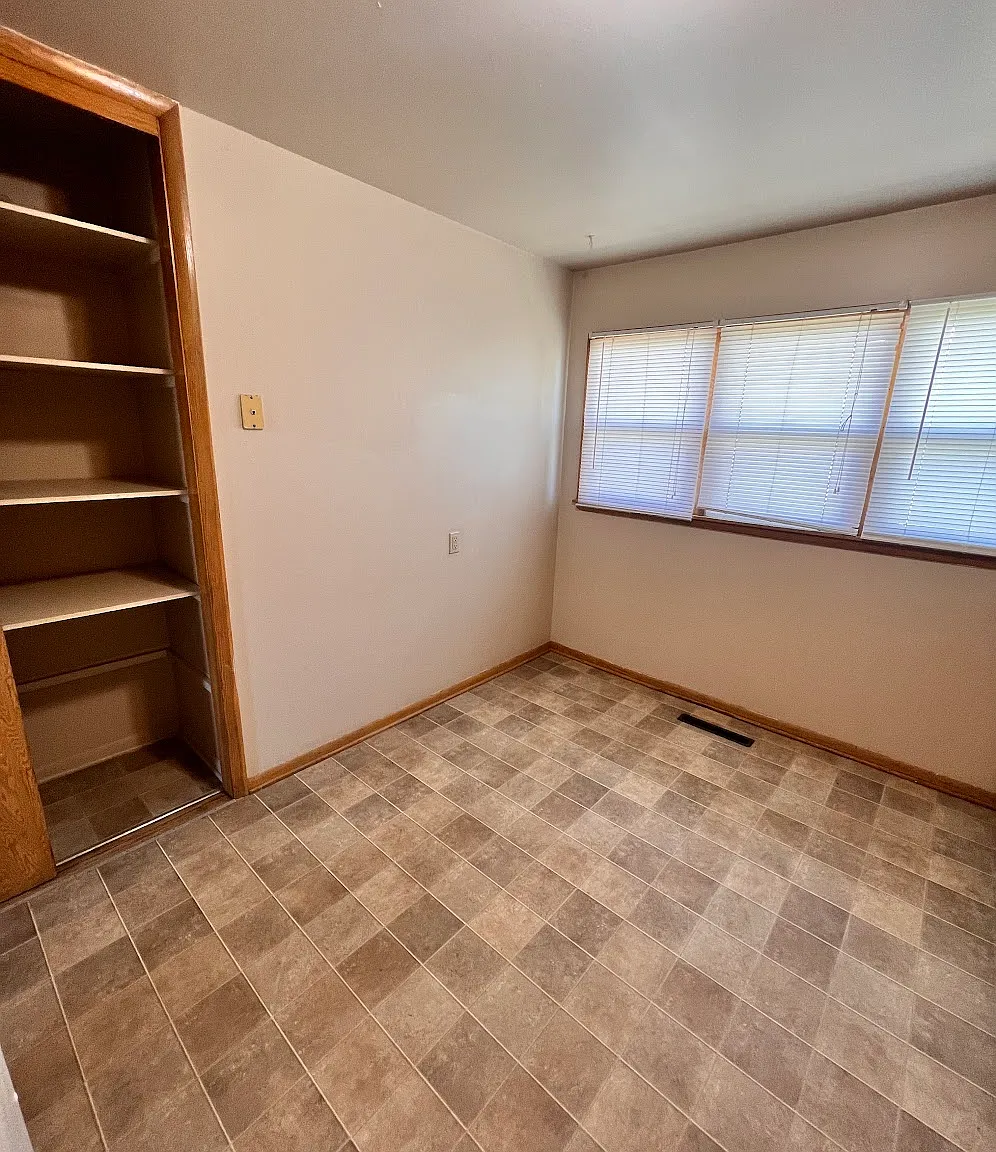 Quiet 2bdrm/1bath — Photo 3