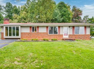 391 Jenkins Hollow Rd, Elizabethton, TN 37643