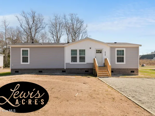 6745 Lewis Drive SE, Winnabow, NC 28479