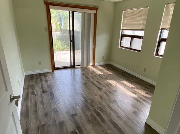 54 Markham St #2, Toronto, ON M6J 2G5
