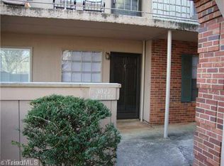 3822 E Country Club Rd #E, Winston Salem, NC 27104