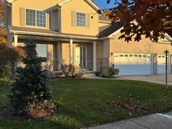 1521 Birdie Way, Chesterton, IN 46304