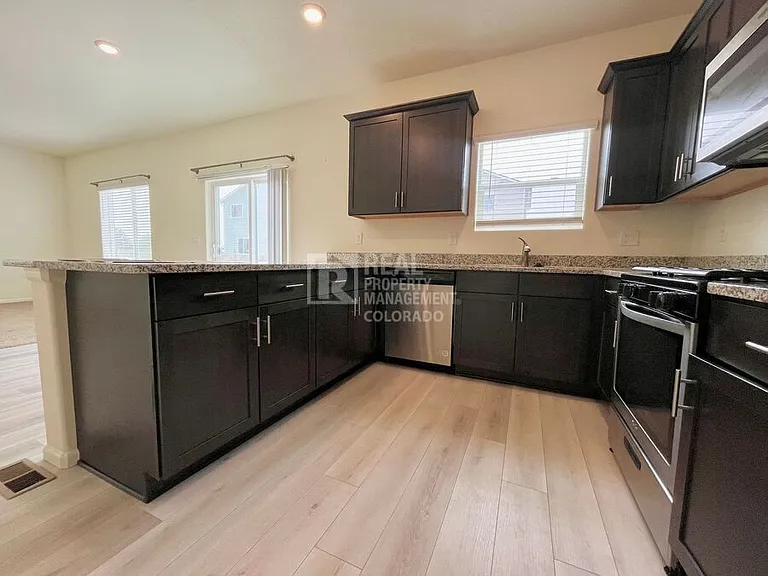 7104 Vermillion St — Photo 7