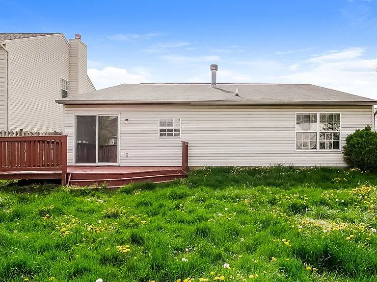 1859 Ernest Dr — Photo 16