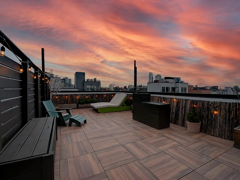 79 Clay St #4R — Photo 11