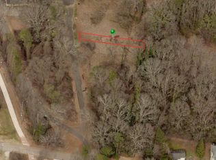 454 Ohm Ave, Scottdale, GA 30079