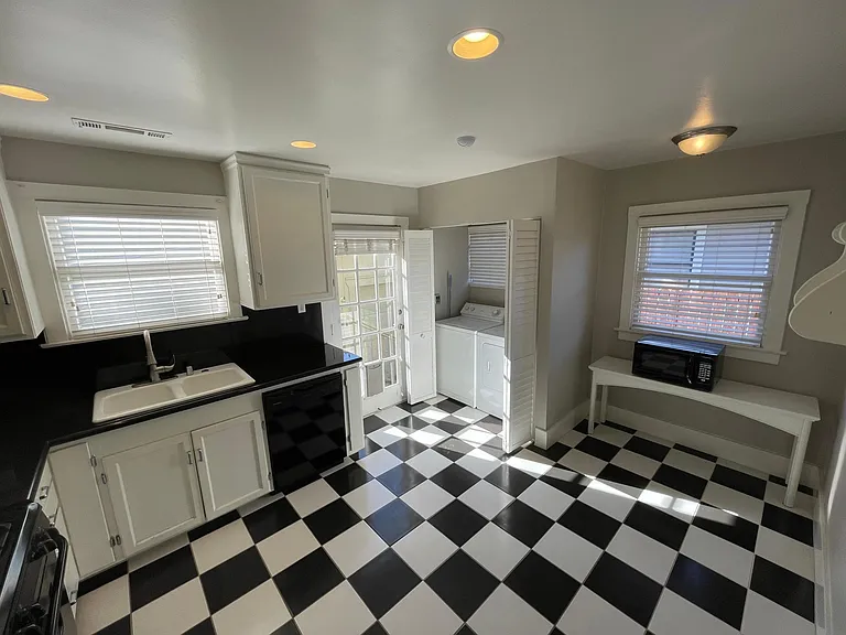 1080 Santa Ynez Way — Photo 9