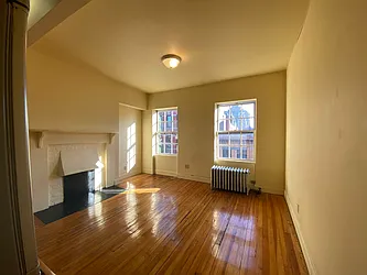 Rented by Best Apartments North Inc