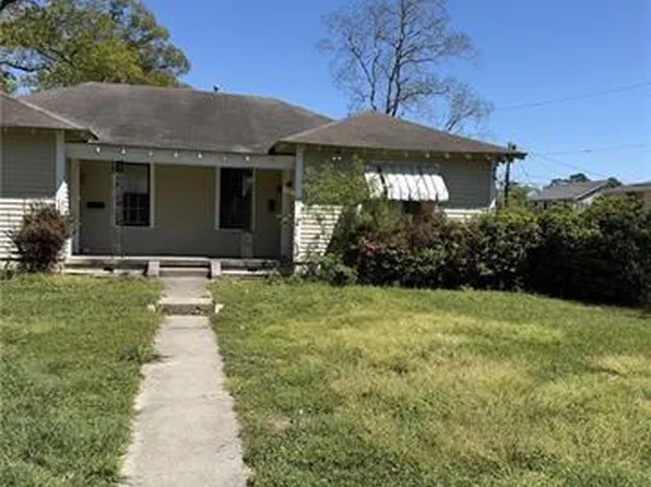 113 S General Pershing St, Hammond, LA 70403