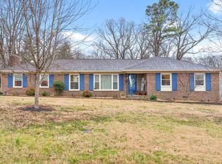 106 Millbrooke Dr, Hopkinsville, KY
