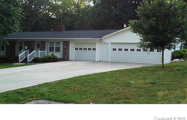 1st image of 162 Holly Hills Dr