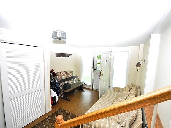 2nd image of 140 Parkwood Dr