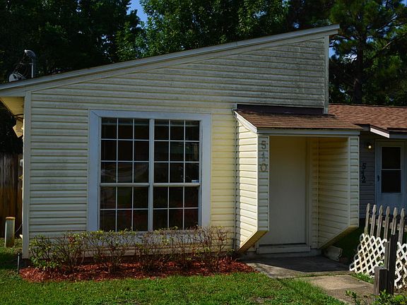 2nd image of 510 Schneider Dr #510