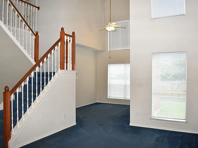 4712 Birchbend Ln — Photo 7