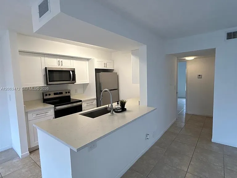 815 W Boynton Beach Blvd #5103 — Photo 5
