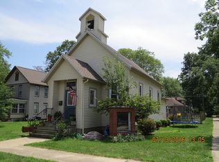 301 E Walnut St, Fairbury, IL 61739