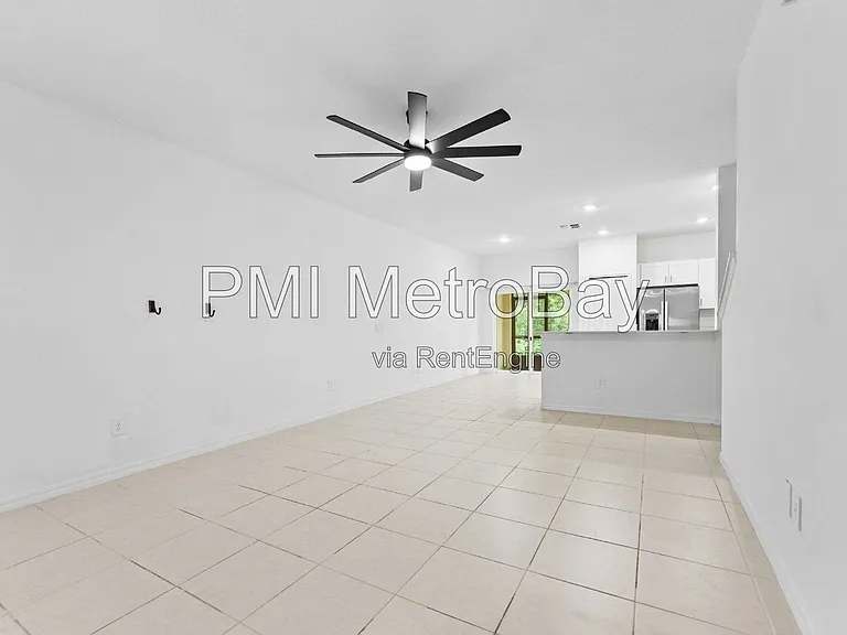 5137 Benjamin Eric St — Photo 3