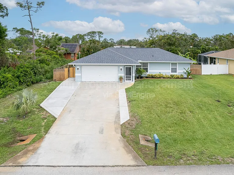 18266 Fuchsia Rd — Photo 3