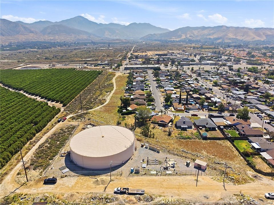 1st image of 2016 San Bernardino Ave Lot 1